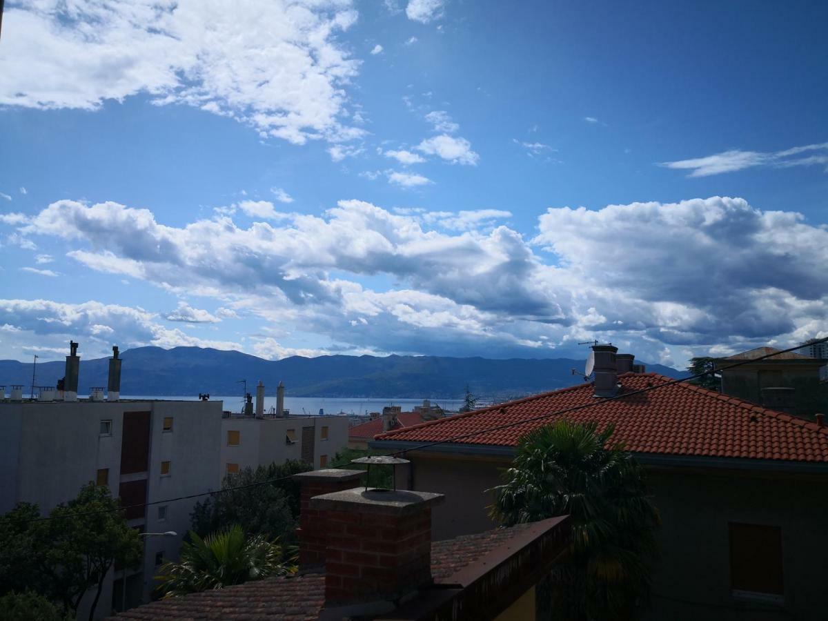 Apartman Bulevard Second Floor Rijeka Exterior photo